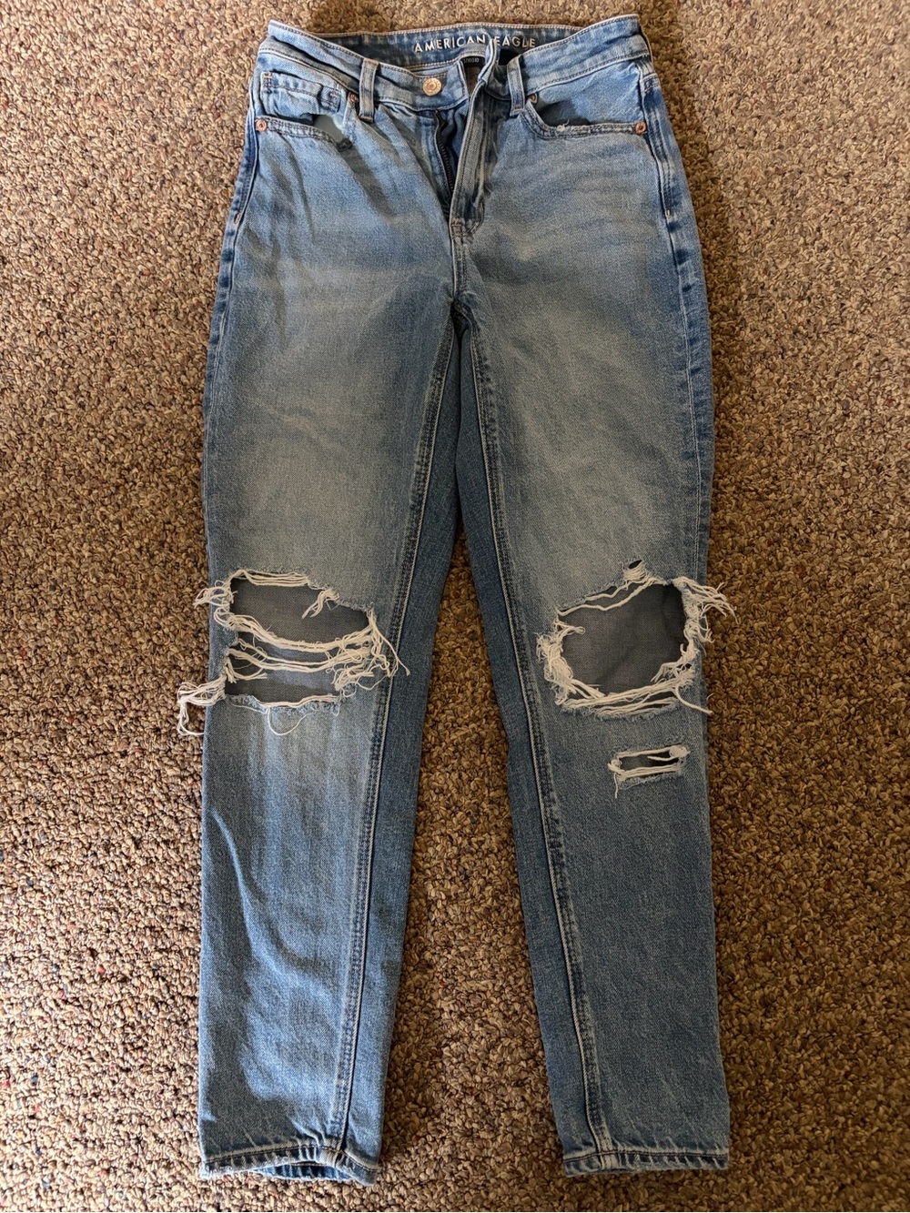 American Eagle Mom Jeans